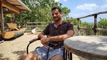 Belasan Tahun Tinggal di Rote, Bule Prancis Ini Terpikat Pesona Alamnya Belasan Tahun Tinggal di Rote, Bule Prancis Ini Terpikat Pesona Alamnya