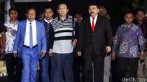 Uang Cash Rp 87 Miliar Koruptor Samadikun Nyaris Setinggi Monas Uang Cash Rp 87 Miliar Koruptor Samadikun Nyaris Setinggi Monas