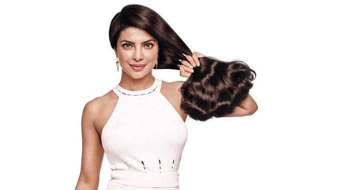 Priyanka Chopra Priyanka Chopra (Pinterest)