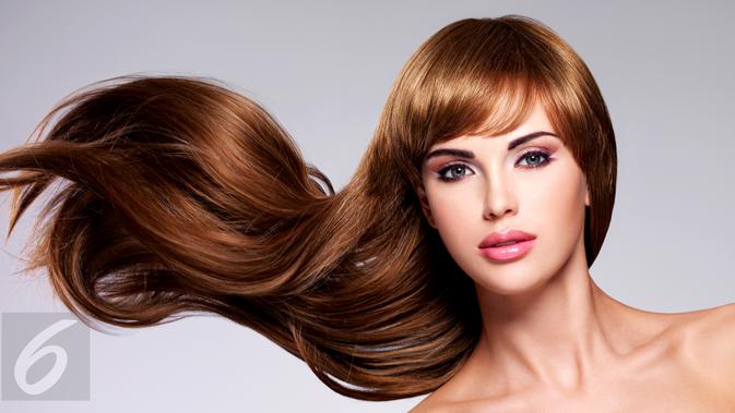 Rambut Panjang dan Rambut Lurus Ilustrasi Foto Rambut Lurus dan Panjang (iStockphoto)