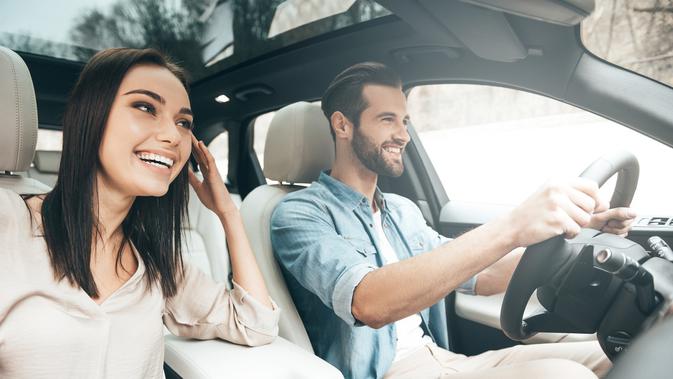 Pasangan bahagia Ilustrasi pasangan bahagia (iStockphoto/g-stockstudio)